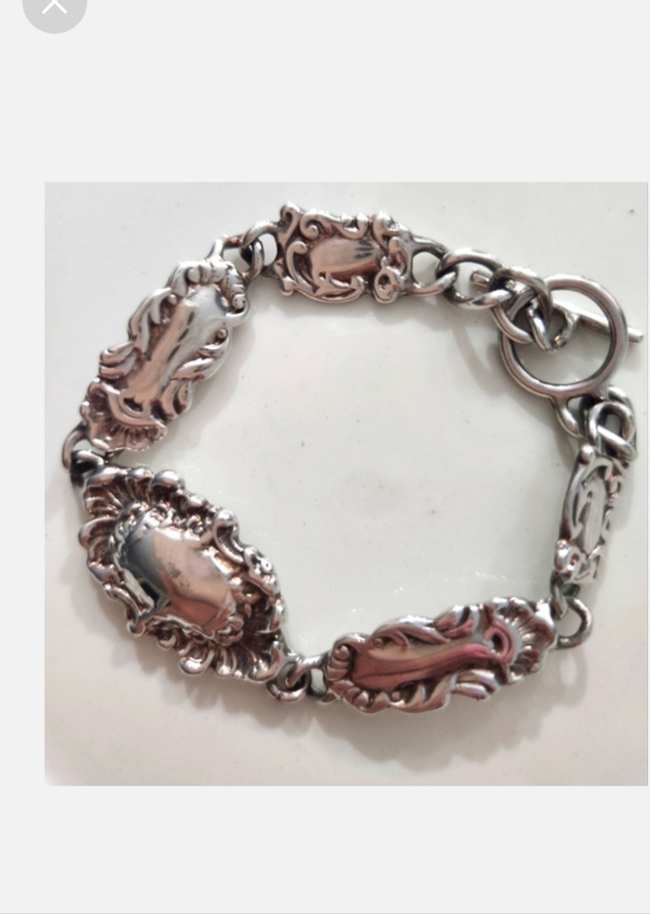 Vintage Elegant Silver Bracelet By Premier Designs